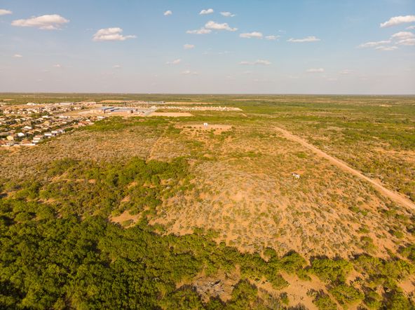 CIELITO LINDO BLVD PRIME DEVELOPMENT: CIELITO LINDO BLVD, Laredo, TX 78046